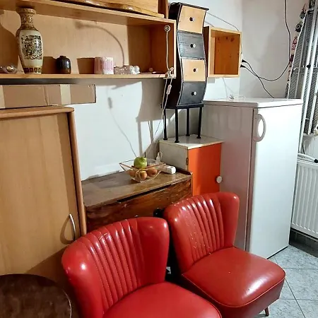 Corvin Studio Apartment, Downtown 